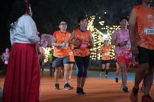 BIB: 65251, 27262, 2399, 
                            <button type="button" onclick="openModal(21498246)" class="btn btn-primary btn-sm float-right btn-popup" data-toggle="modal" data-target=".modal-high-quality">
                        <i class="fas fa-shopping-cart"></i> Add to Cart
                    </button>
                                            <button type="button" onclick="isThisMe(21498246, true)" class="btn btn-success btn-sm float-right btn-popup btn-isme hidden" data-toggle="tooltip" data-placement="bottom" title="นี่คือรูปของคุณใช่ไหม คลิกที่นี่เพื่อเอาเข้าอัลบั้ม">
                        <i class="fas fa-plus"></i> Add to album
                    </button>
                    <button type="button" onclick="isThisMe(21498246, false)" class="btn btn-warning btn-sm float-right btn-popup btn-isnotme hidden">
                        <i class="fas fa-ban"></i> Remove from album
                    </button>